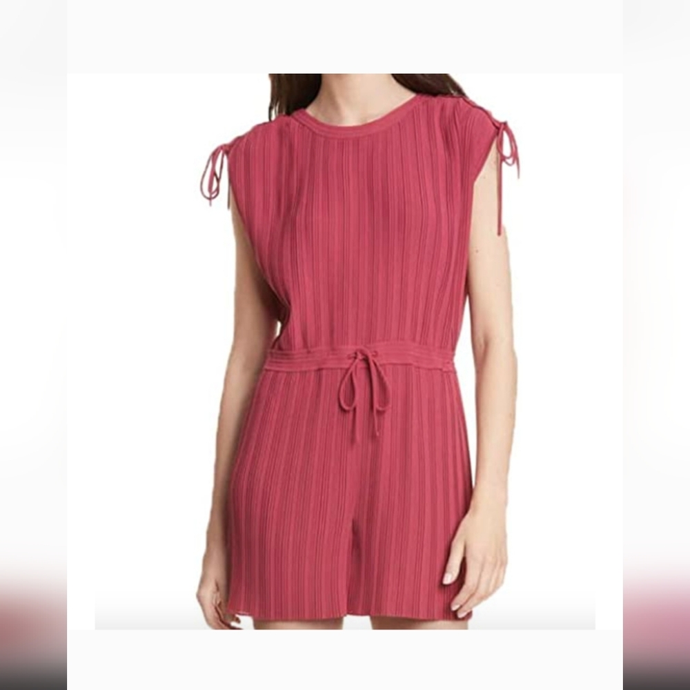 Club Monaco Burgundy Viga Pleated Tie Waist Romper Size 2